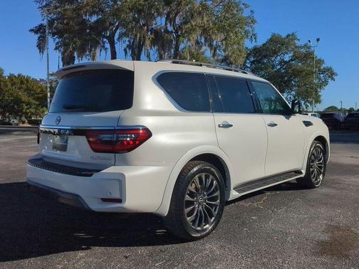 2024 Nissan Armada Platinum 2WD