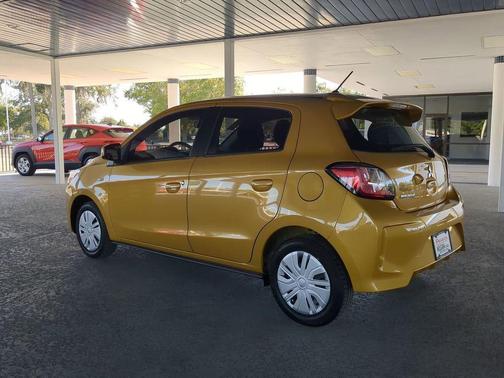 2024 Mitsubishi Mirage ES