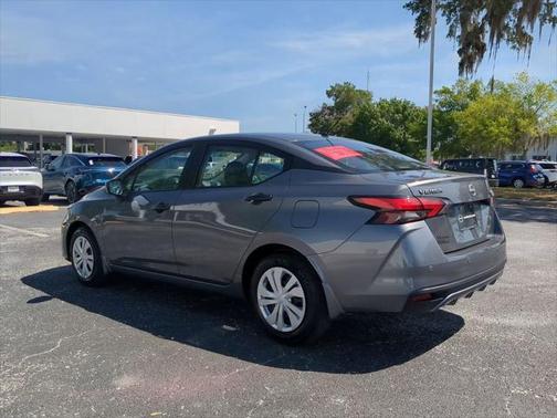 2025 Nissan Versa 1.6 S