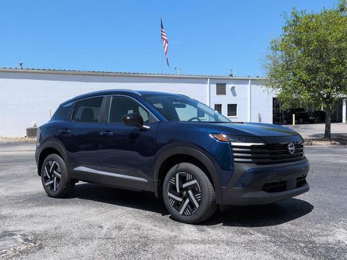 Deep Blue Pearl 2026 Nissan Kicks SV