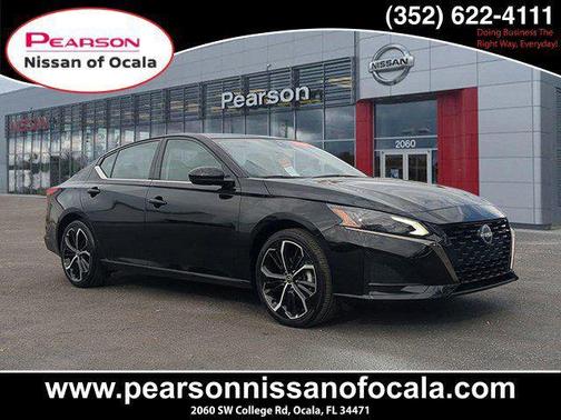 2025 Nissan Altima SR FWD