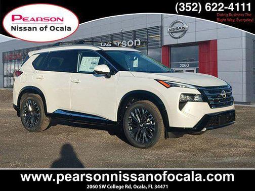 Everest White Pearl Tricoat 2026 Nissan Rogue Platinum