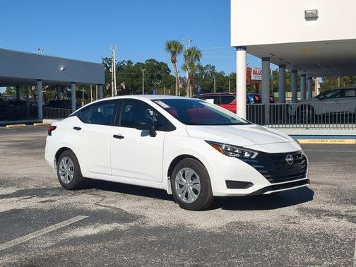 2025 Nissan Versa 1.6 S