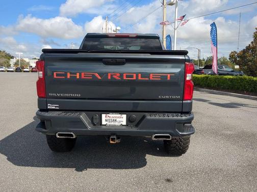 2020 Chevrolet Silverado 1500 Custom