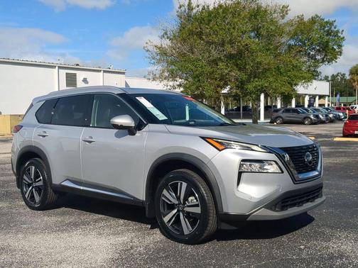 2021 Nissan Rogue SL