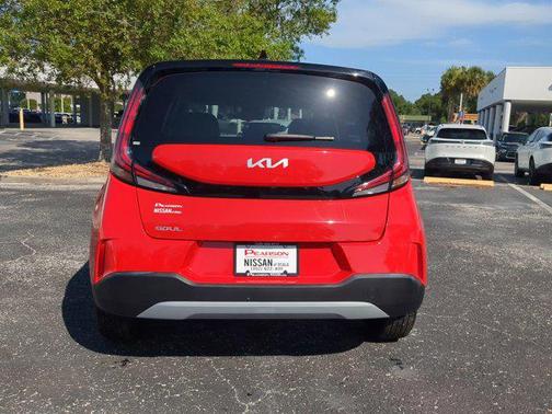 2024 Kia Soul LX