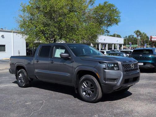 Gun Metallic 2026 Nissan Frontier SV