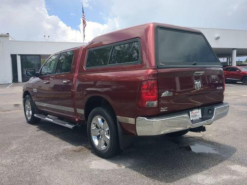 Delmonico Red Pearlcoat 2017 RAM 1500 Big Horn