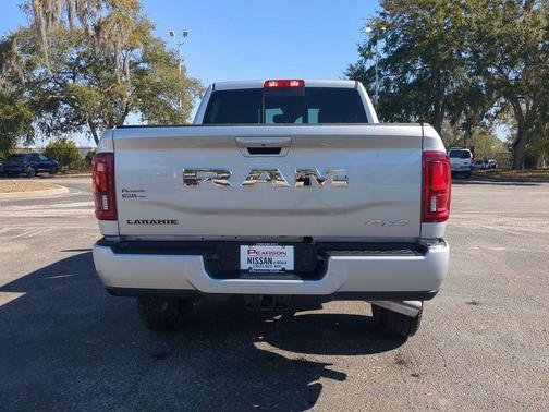 2026 RAM 2500 Laramie Crew Cab 4x4 6'4' Box