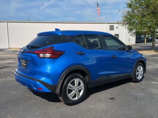 2022 Nissan Kicks S