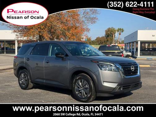 2025 Nissan Pathfinder S FWD