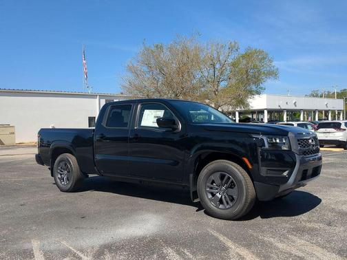 Super Black 2026 Nissan Frontier SV