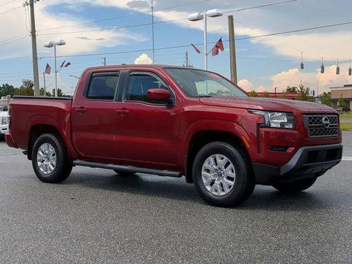 2023 Nissan Frontier SV
