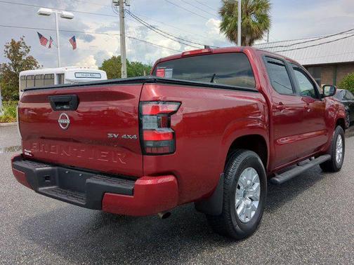 2023 Nissan Frontier SV