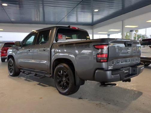 Gun Metallic 2023 Nissan Frontier SV