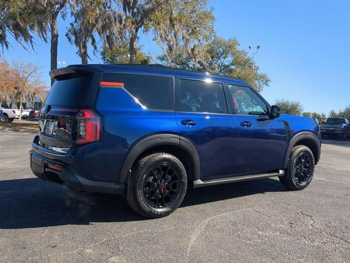 2025 Nissan Armada PRO-4X 4WD