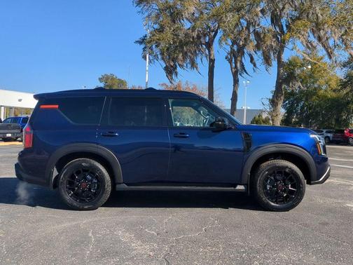 2025 Nissan Armada PRO-4X 4WD
