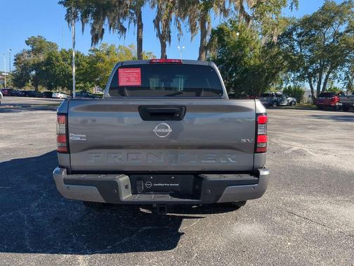 2024 Nissan Frontier SV