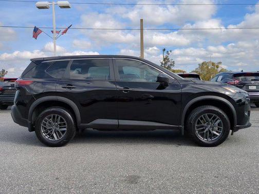 2021 Nissan Rogue S