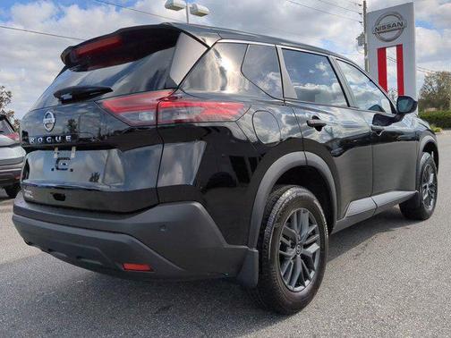 2021 Nissan Rogue S