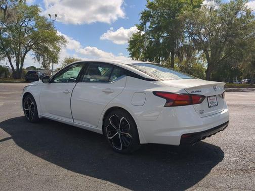 2026 Nissan Altima SR FWD