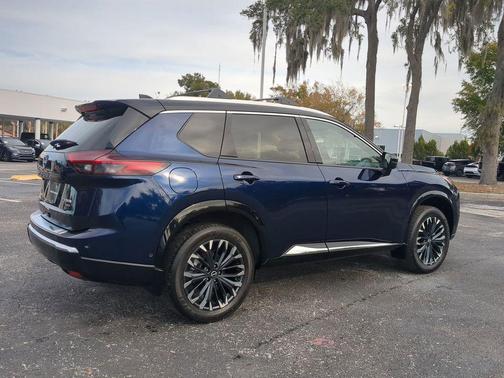 2025 Nissan Rogue Platinum