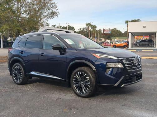 2025 Nissan Rogue Platinum