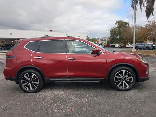 2020 Nissan Rogue SL