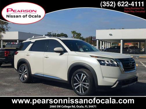 2023 Nissan Pathfinder Platinum 4WD