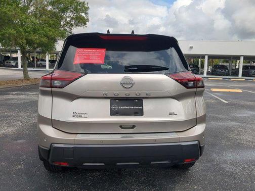 2025 Nissan Rogue SL