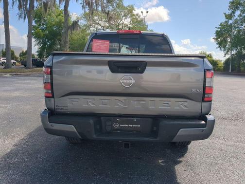 Gun Metallic 2022 Nissan Frontier SV