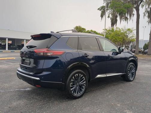 2025 Nissan Rogue Platinum