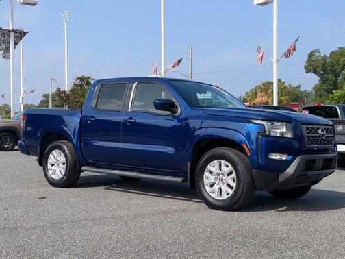 Deep Blue Pearl 2022 Nissan Frontier SV