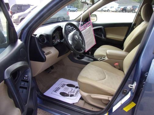 2009 Toyota RAV4 Base