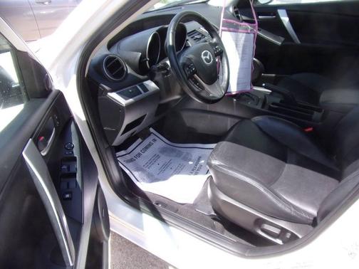 White 2012 Mazda Mazda3 s Grand Touring