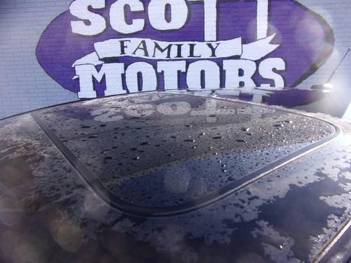 Ebony Clearcoat 2009 Ford Focus SES