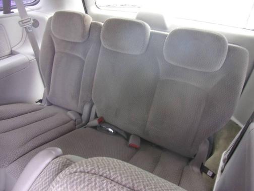 Champagne 2006 Dodge Grand Caravan SXT