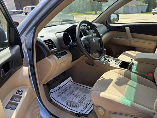 Turquoise 2008 Toyota Highlander Base