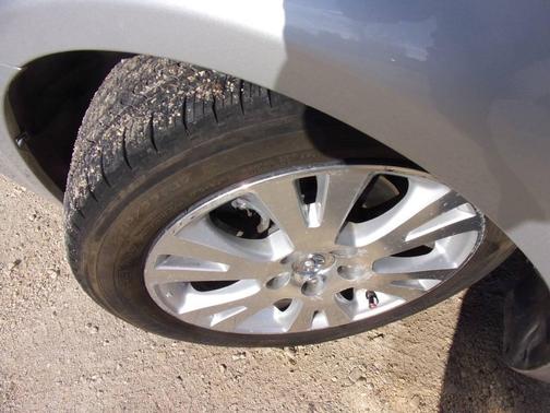2010 Toyota Avalon XLS