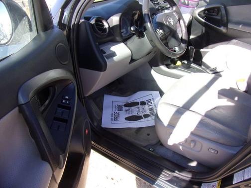 2011 Toyota RAV4 Limited