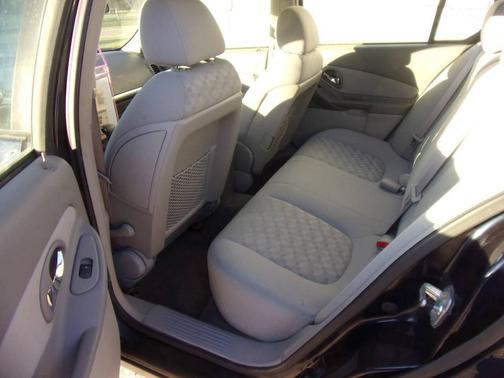 2005 Chevrolet Malibu Base