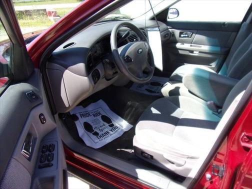 2002 Ford Taurus SES