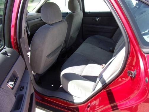 2002 Ford Taurus SES