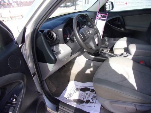 2009 Toyota RAV4 Base