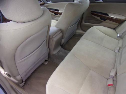 White 2008 Honda Accord EX