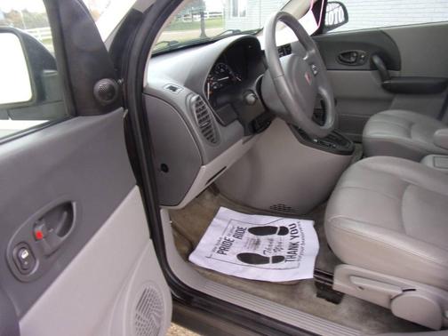 2003 Saturn Vue Base