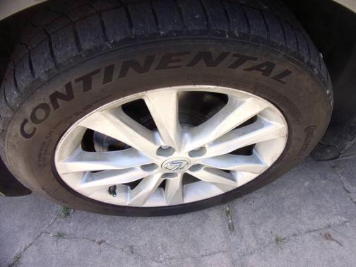 Pewter 2011 Lexus ES 350 Base