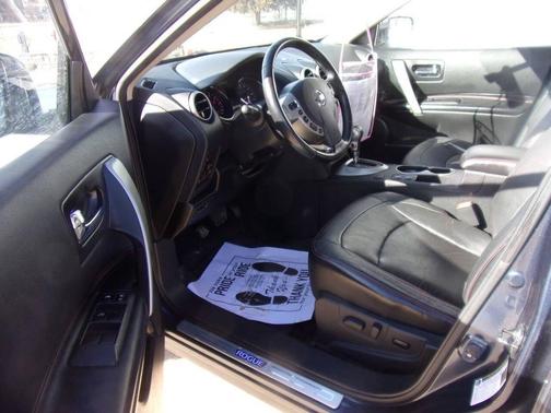 2012 Nissan Rogue SV w/SL Pkg