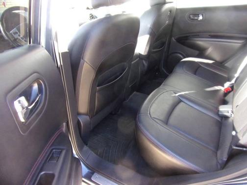 2012 Nissan Rogue SV w/SL Pkg