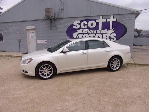 Off White 2012 Chevrolet Malibu LTZ